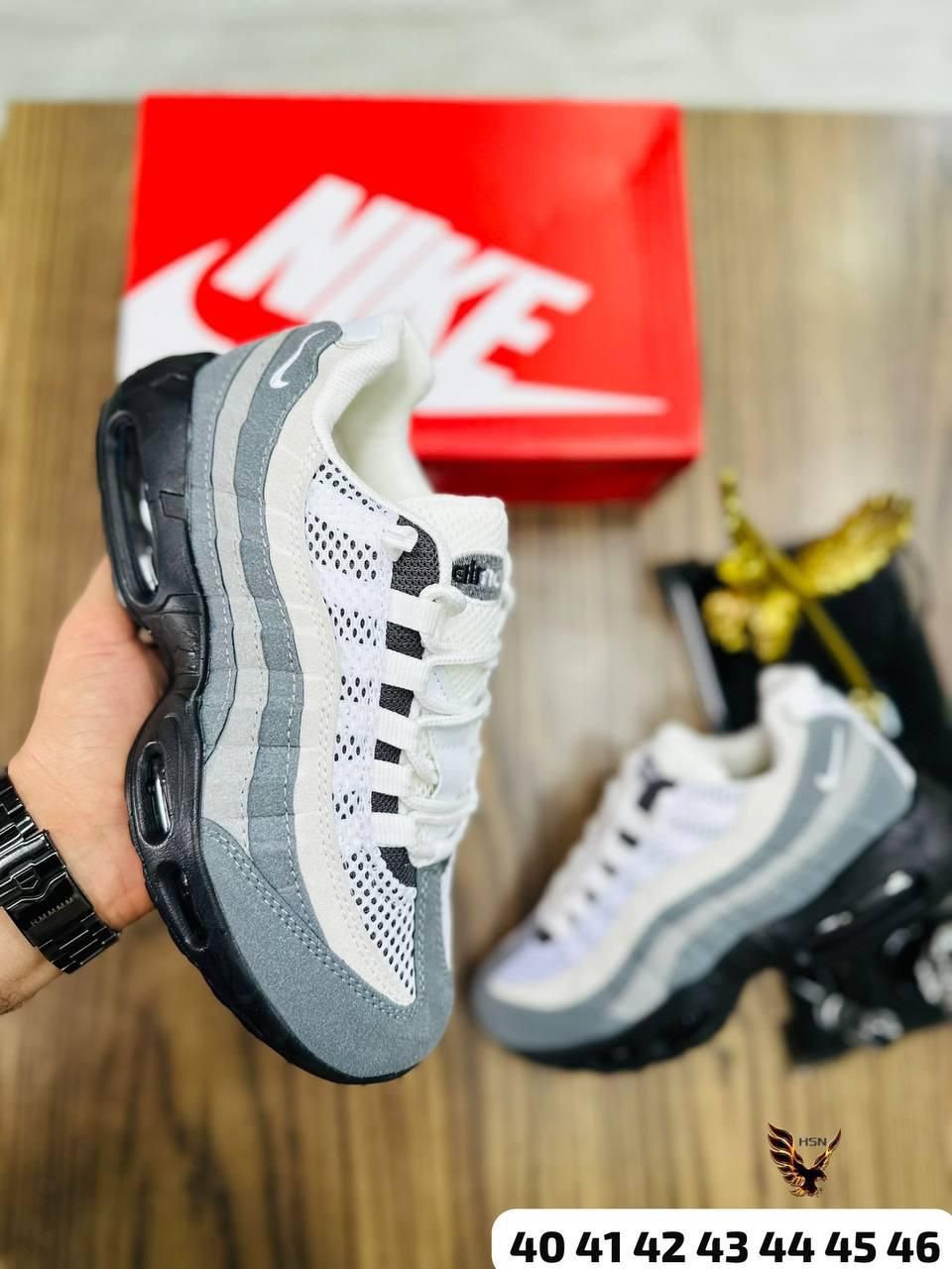 Nike Air Max 95 Men's Retro Running Shoes - White/Grey/Black