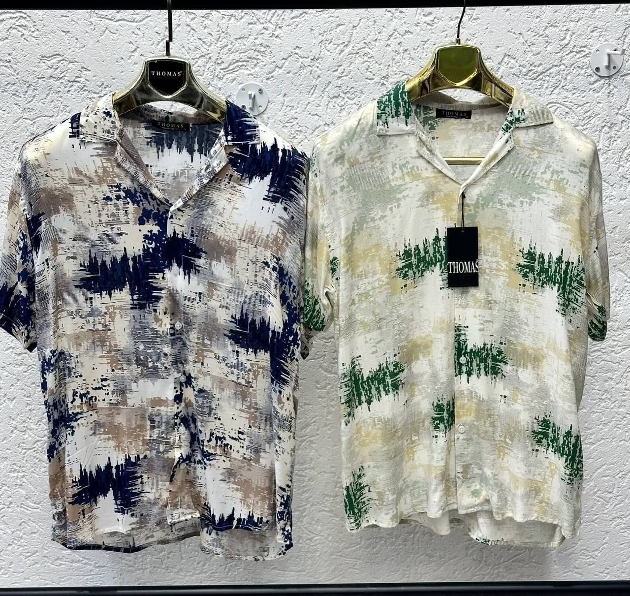Men's Premium Abstract Print Short Sleeve Camp Collar Shirt - Image 3